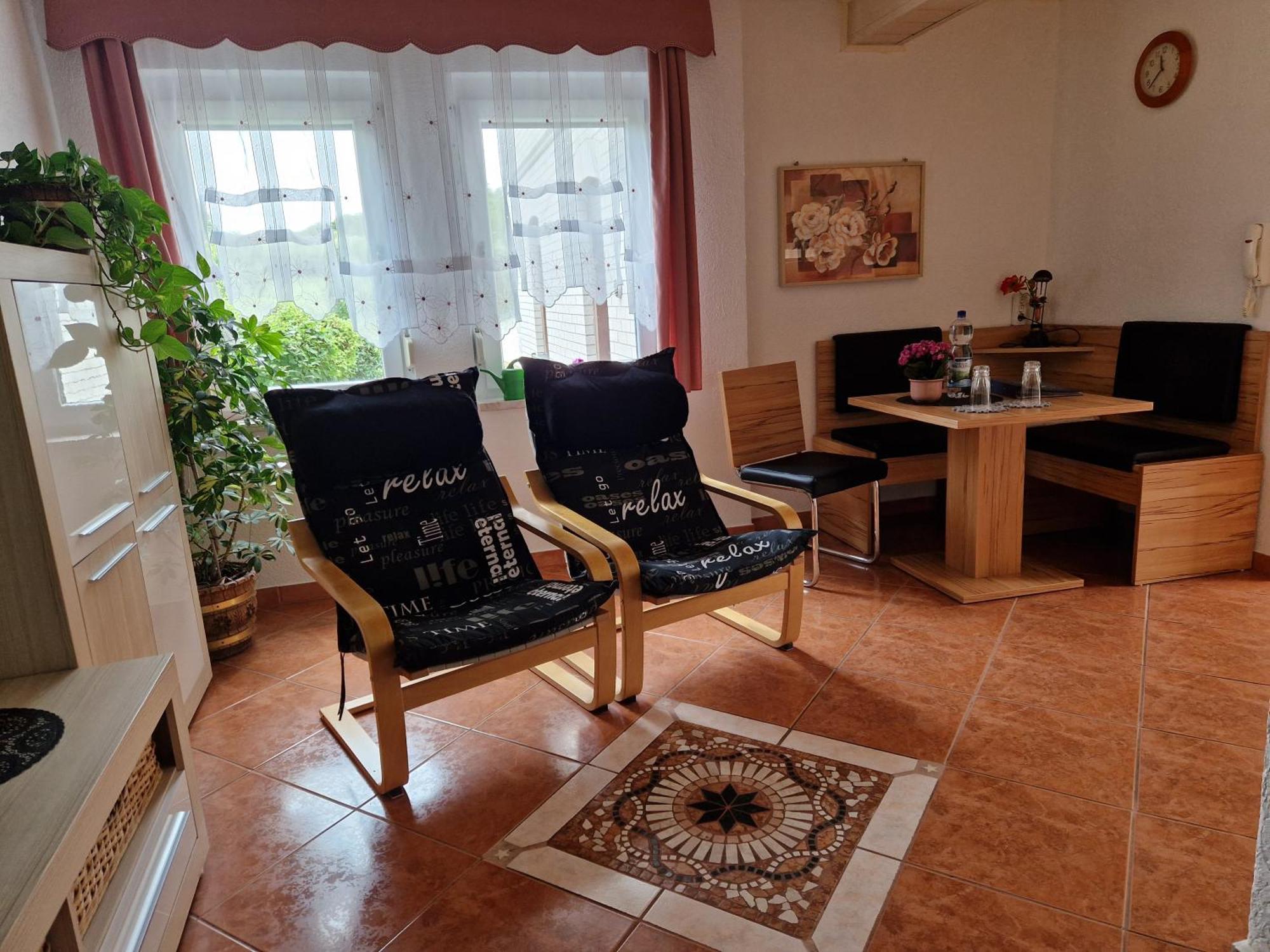 Ferienwohnung Am Oepitzer Berg Pößneck المظهر الخارجي الصورة
