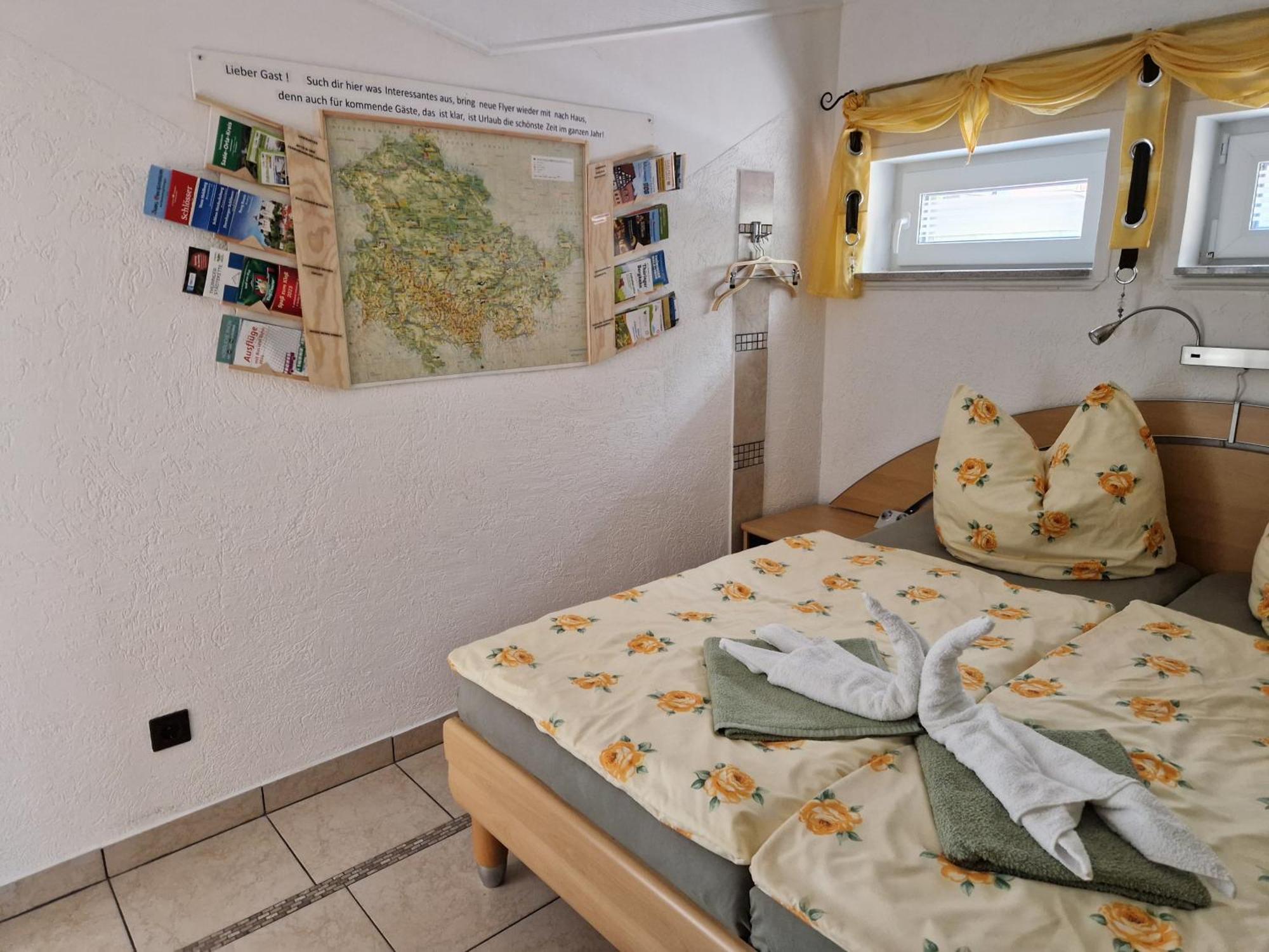 Ferienwohnung Am Oepitzer Berg Pößneck المظهر الخارجي الصورة